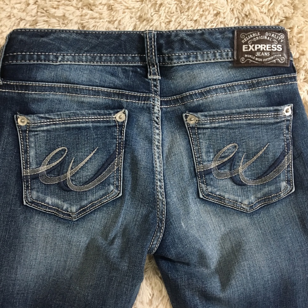 Express jeans size 2 30.5” inseam Stella low rise